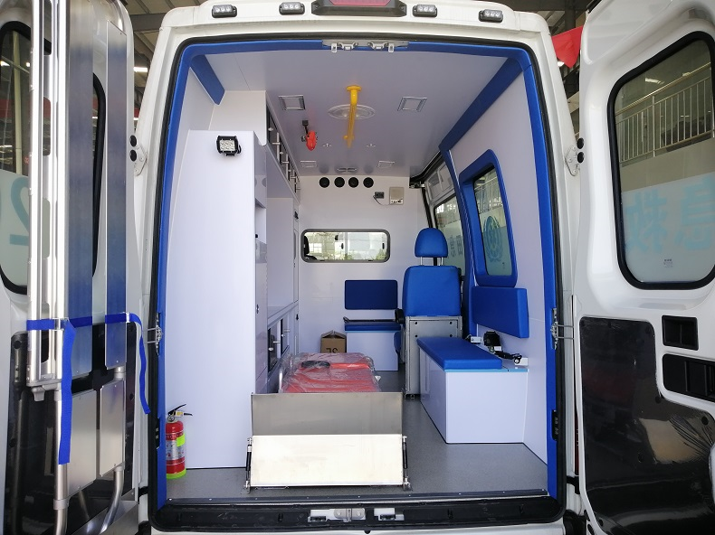 依維柯歐勝救護(hù)車(chē)國(guó)